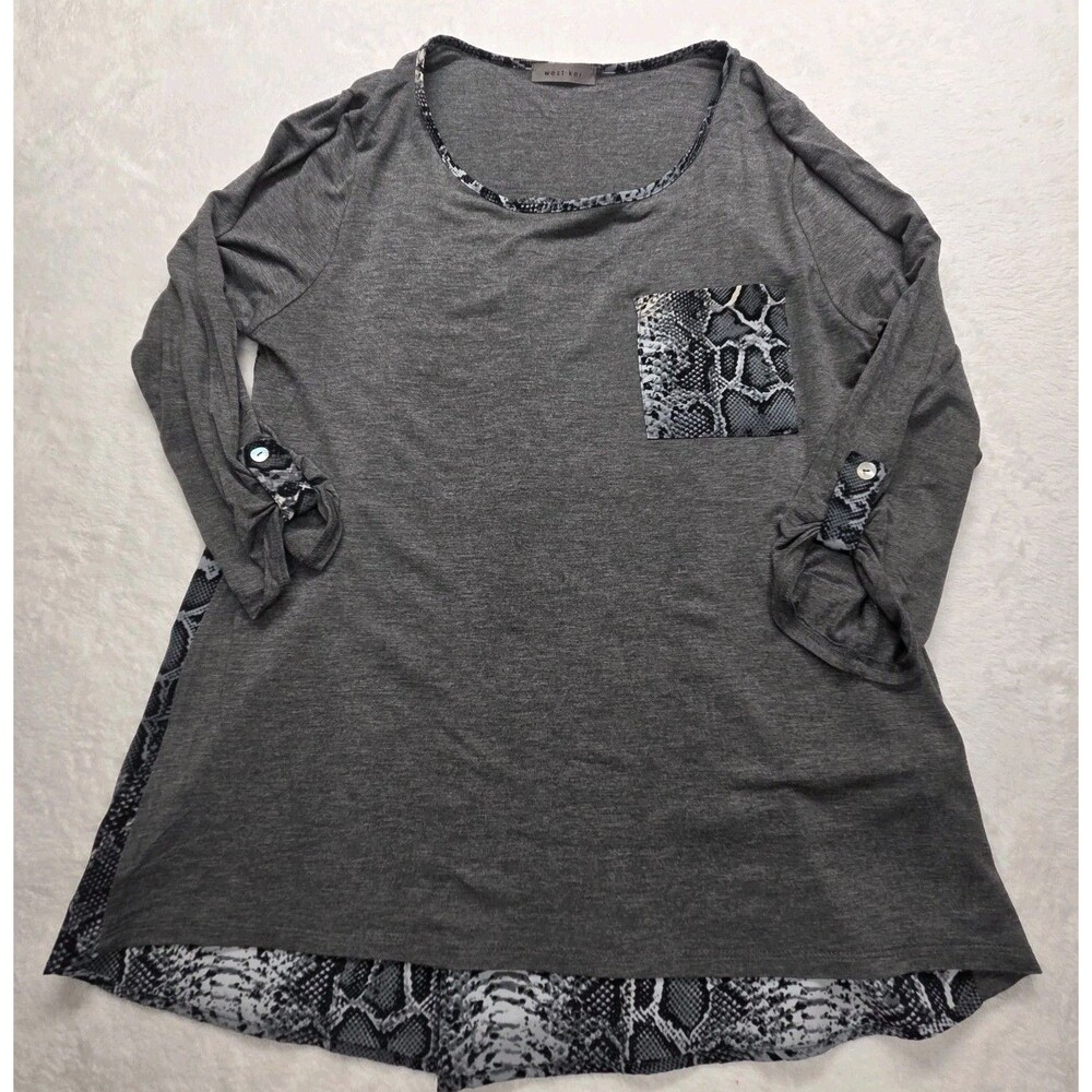 West Kei Grey Snakeskin Pattern 3/4 Sleeve Top Womans Medium